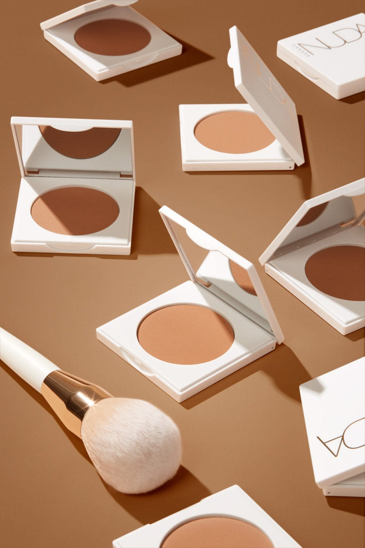 Nuda Bronzing Powder Brush 1